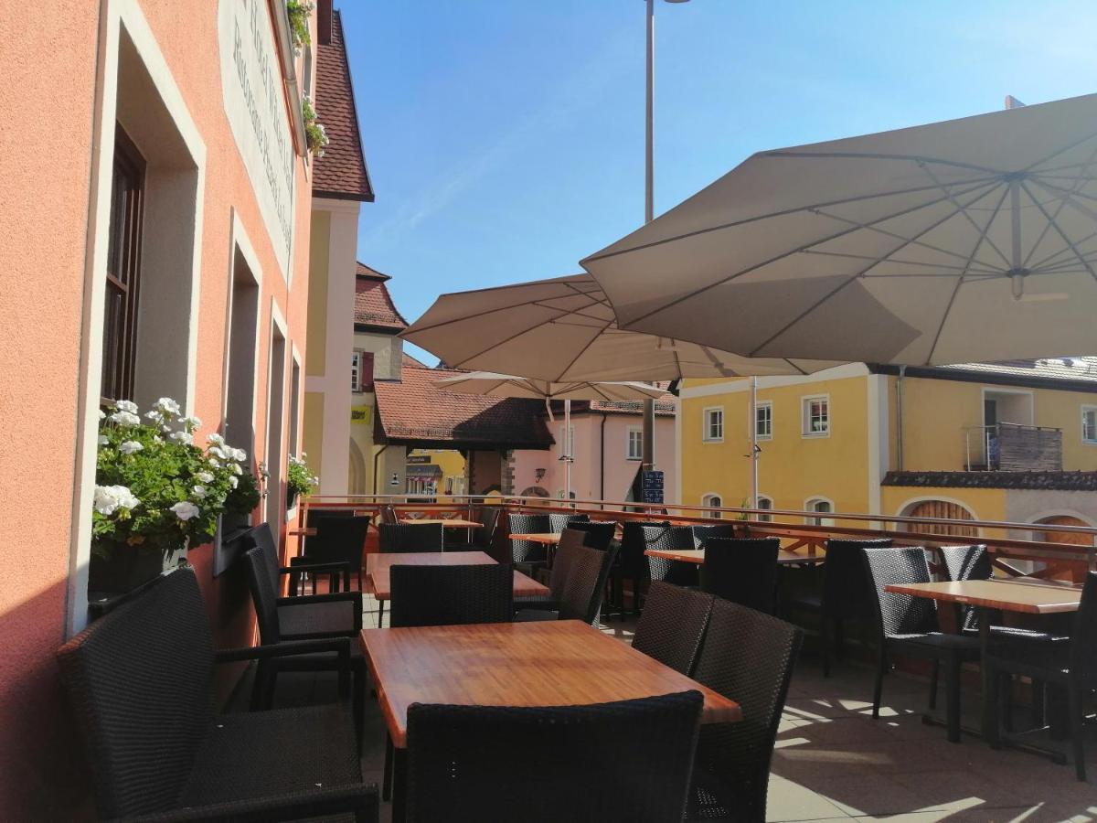 Hotel Wilder Mann Feuchtwangen Eksteriør bilde