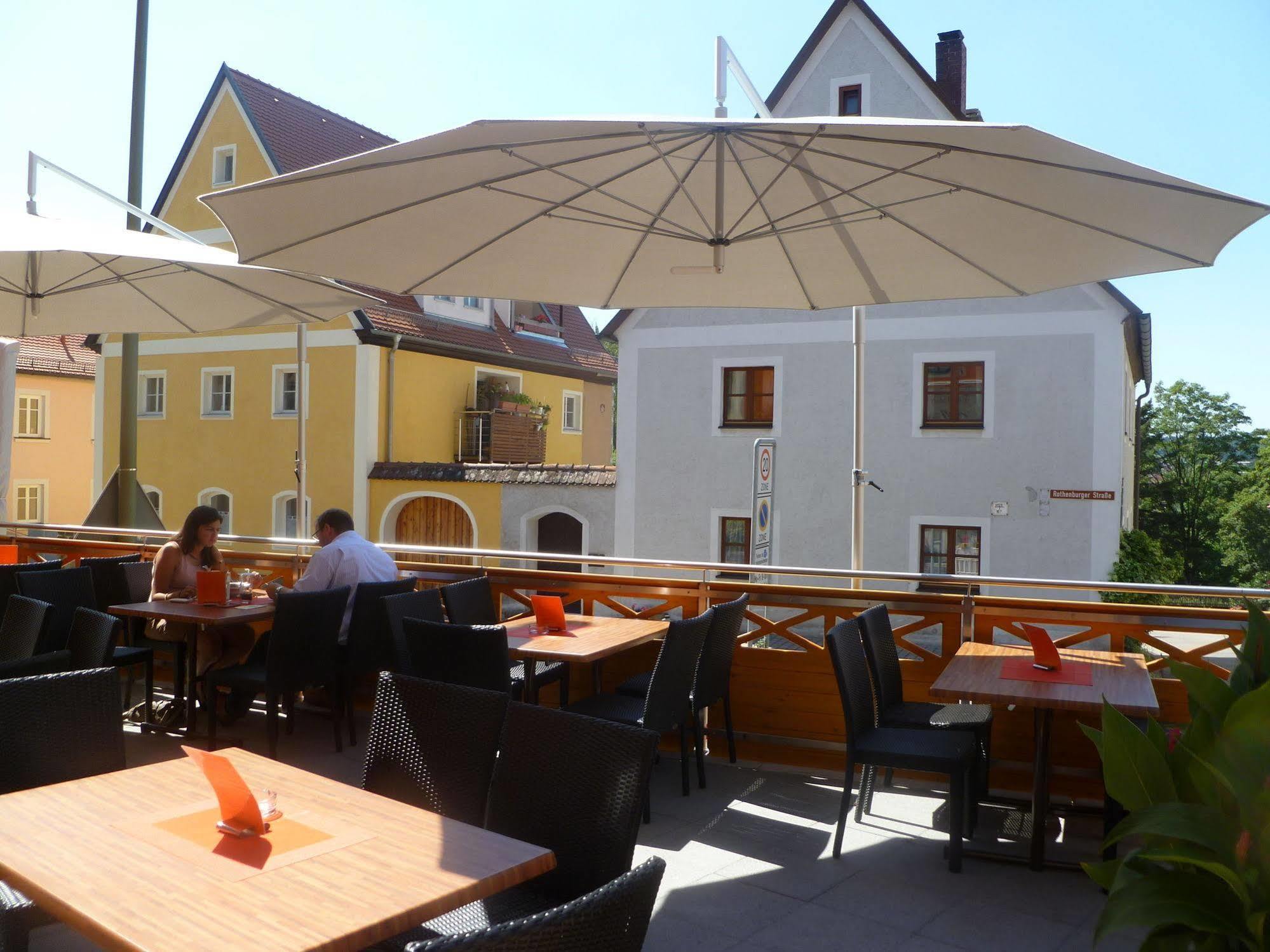 Hotel Wilder Mann Feuchtwangen Eksteriør bilde